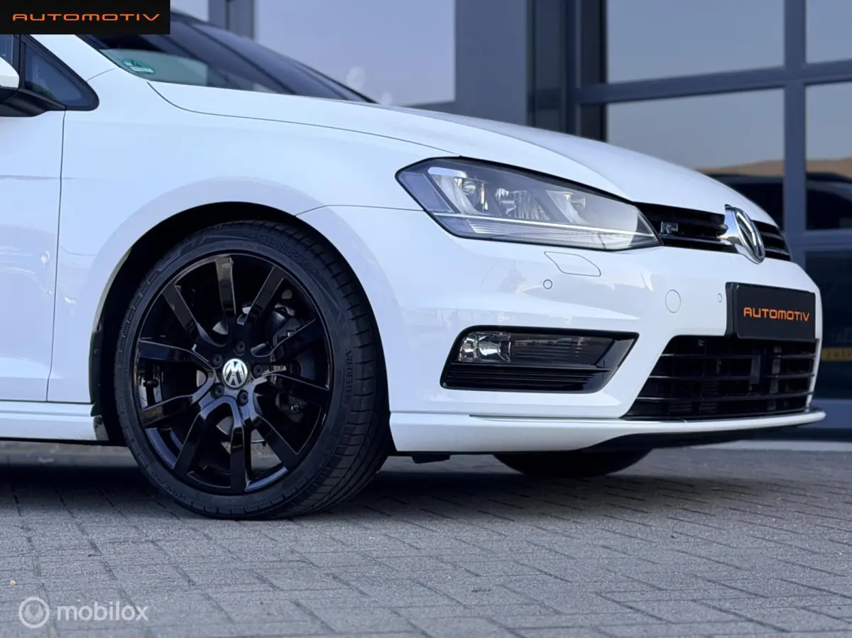 1.4 TSI DSG / 3X R line / PANO / XENON, LED