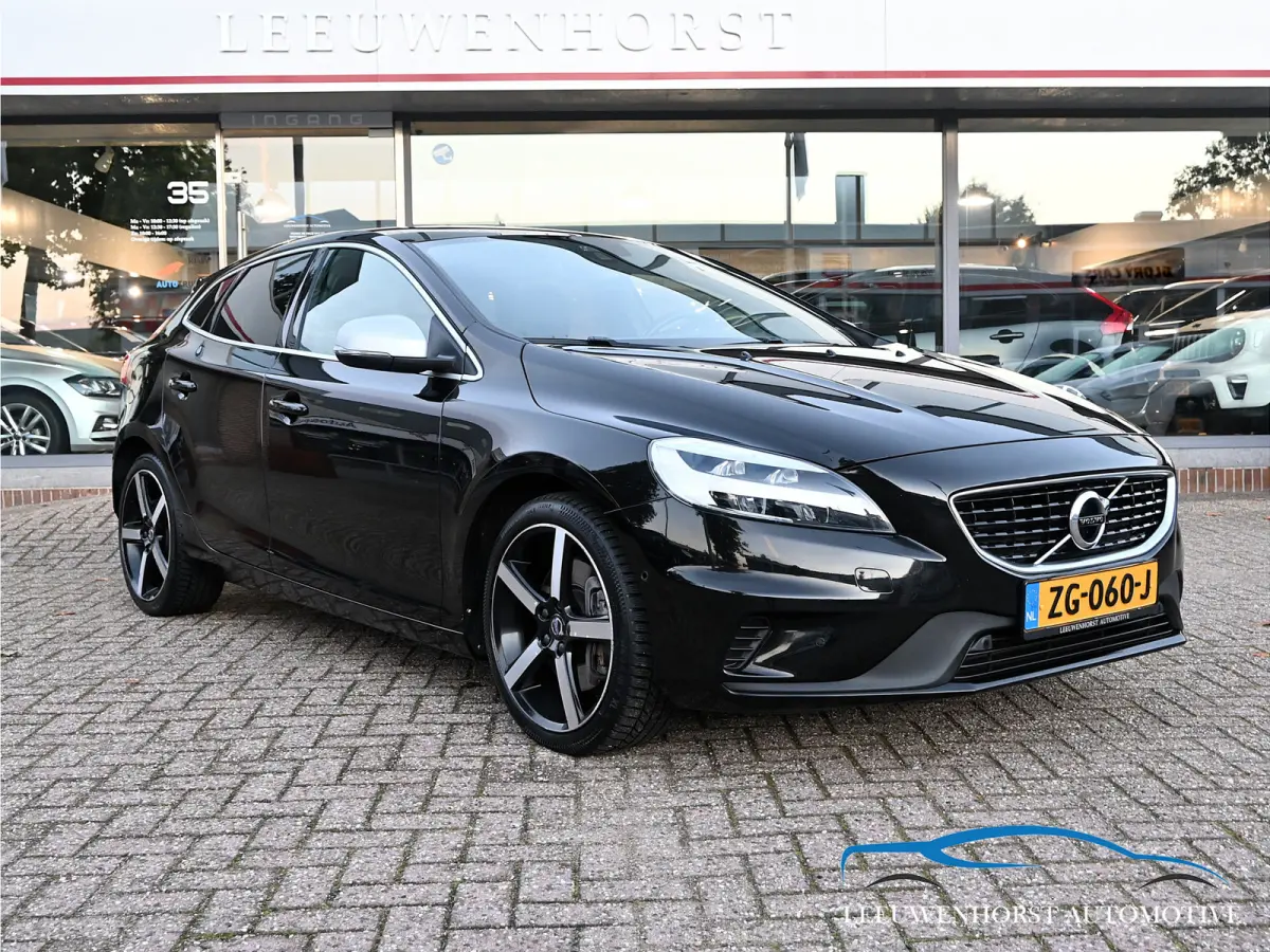 1.5 T3 Polar+ Sport, DAB, leer, stoelverw., keyless, panodak, NL-dealerauto