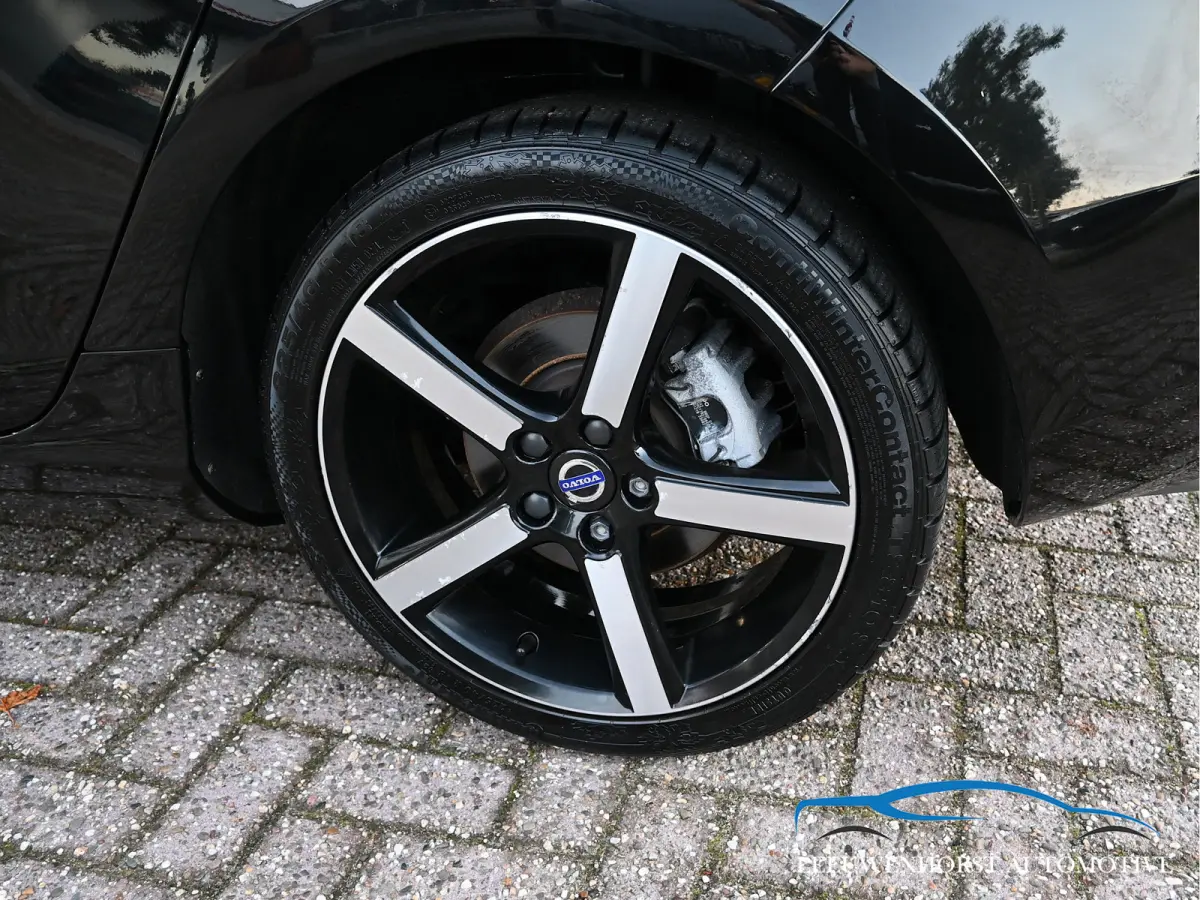1.5 T3 Polar+ Sport, DAB, leer, stoelverw., keyless, panodak, NL-dealerauto