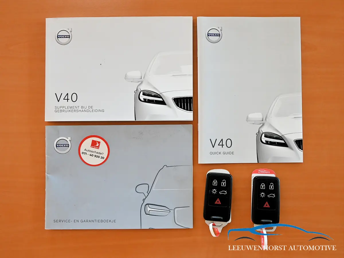 1.5 T3 Polar+ Sport, DAB, leer, stoelverw., keyless, panodak, NL-dealerauto