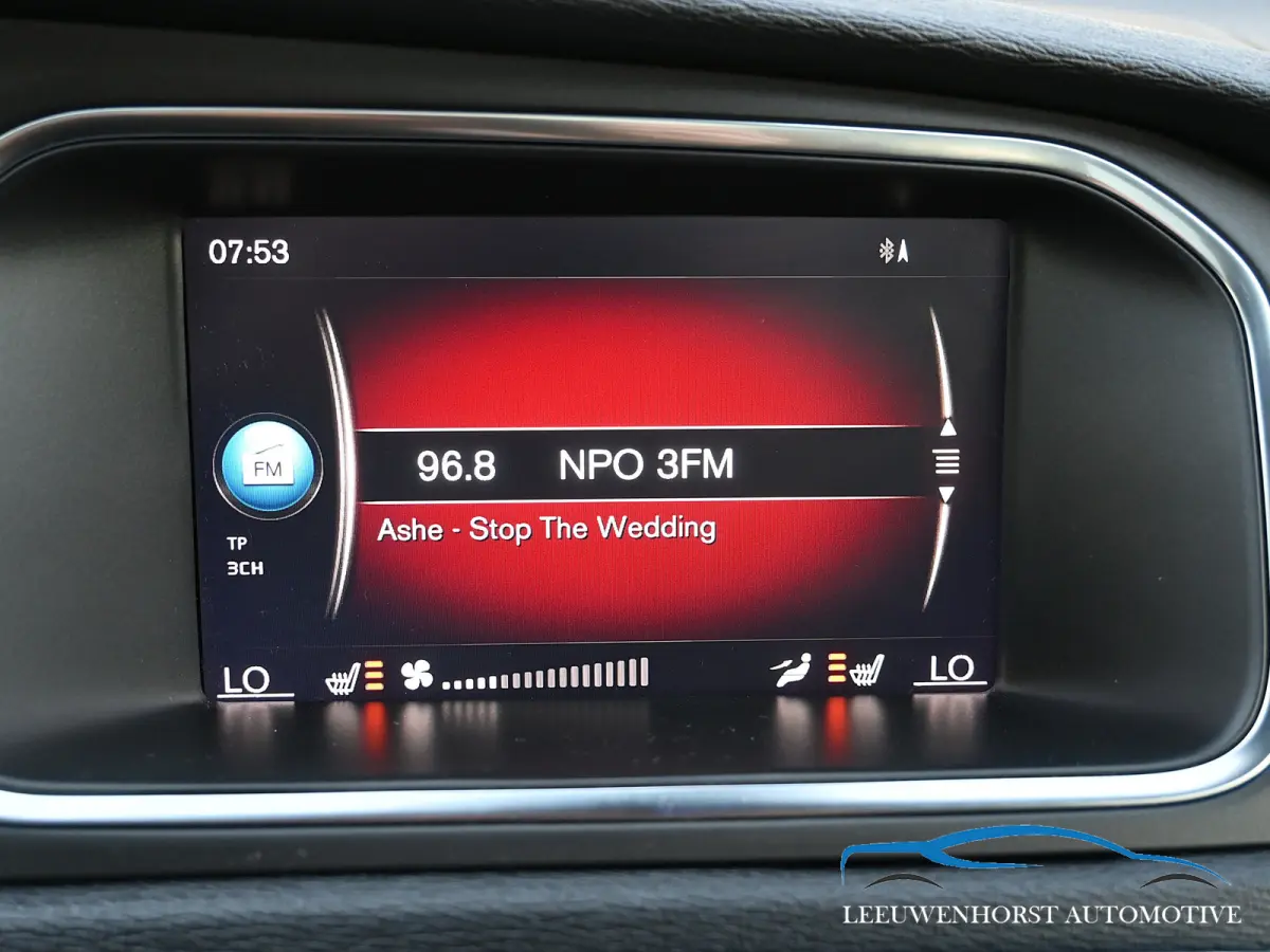 1.5 T3 Polar+ Sport, DAB, leer, stoelverw., keyless, panodak, NL-dealerauto