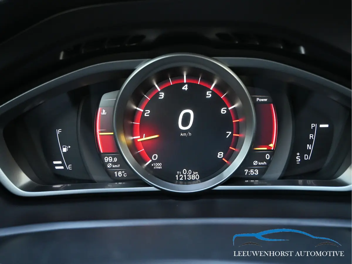 1.5 T3 Polar+ Sport, DAB, leer, stoelverw., keyless, panodak, NL-dealerauto
