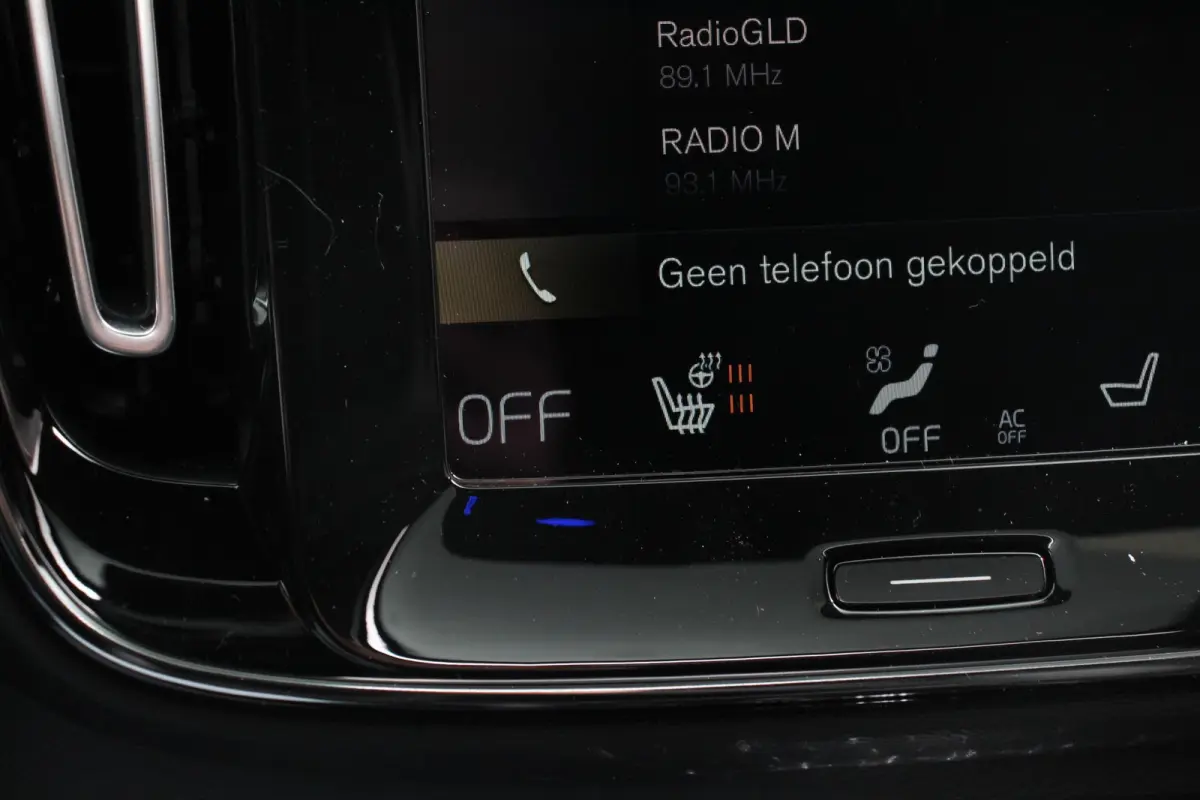 1.5 T5 Plug-in hybrid Ultimate Dark Electrische Glazen Panorama dak Navigatie Dab Led Adaptieve Cruise Control Camera Parkeer sensoren Lichtmetalen velgen