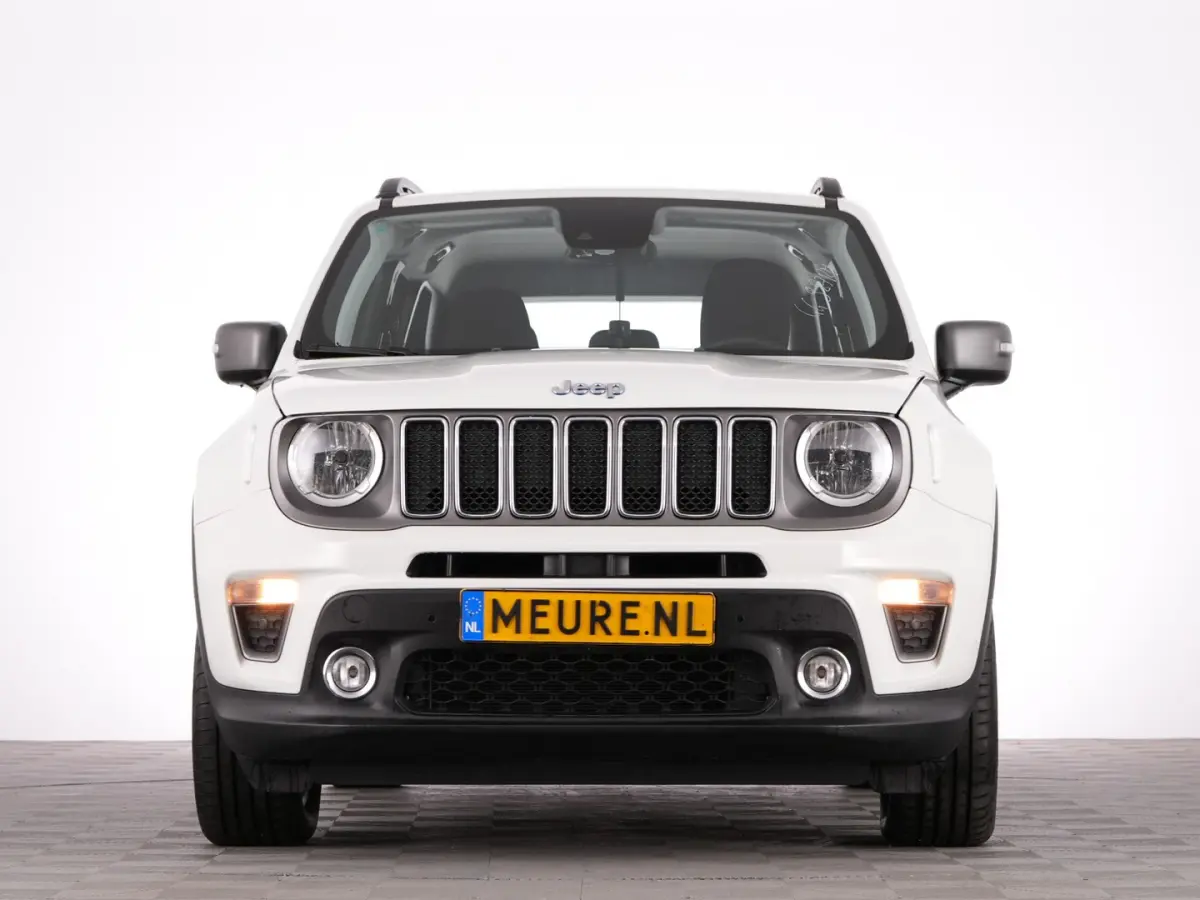 4xe 190 Plug-in Hybrid Electric Limited | NAVI | CARPLAY | VELGEN !