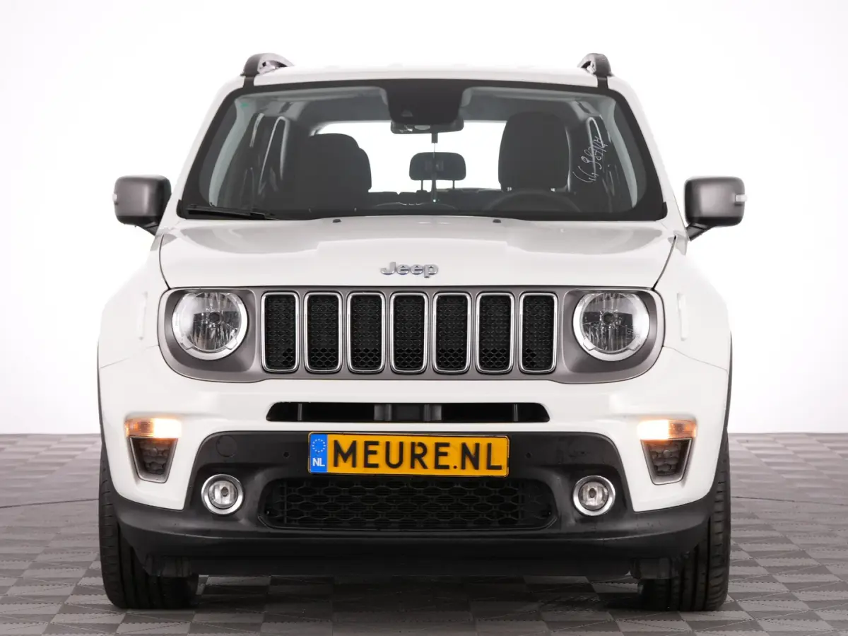 4xe 190 Plug-in Hybrid Electric Limited | NAVI | CARPLAY | VELGEN !