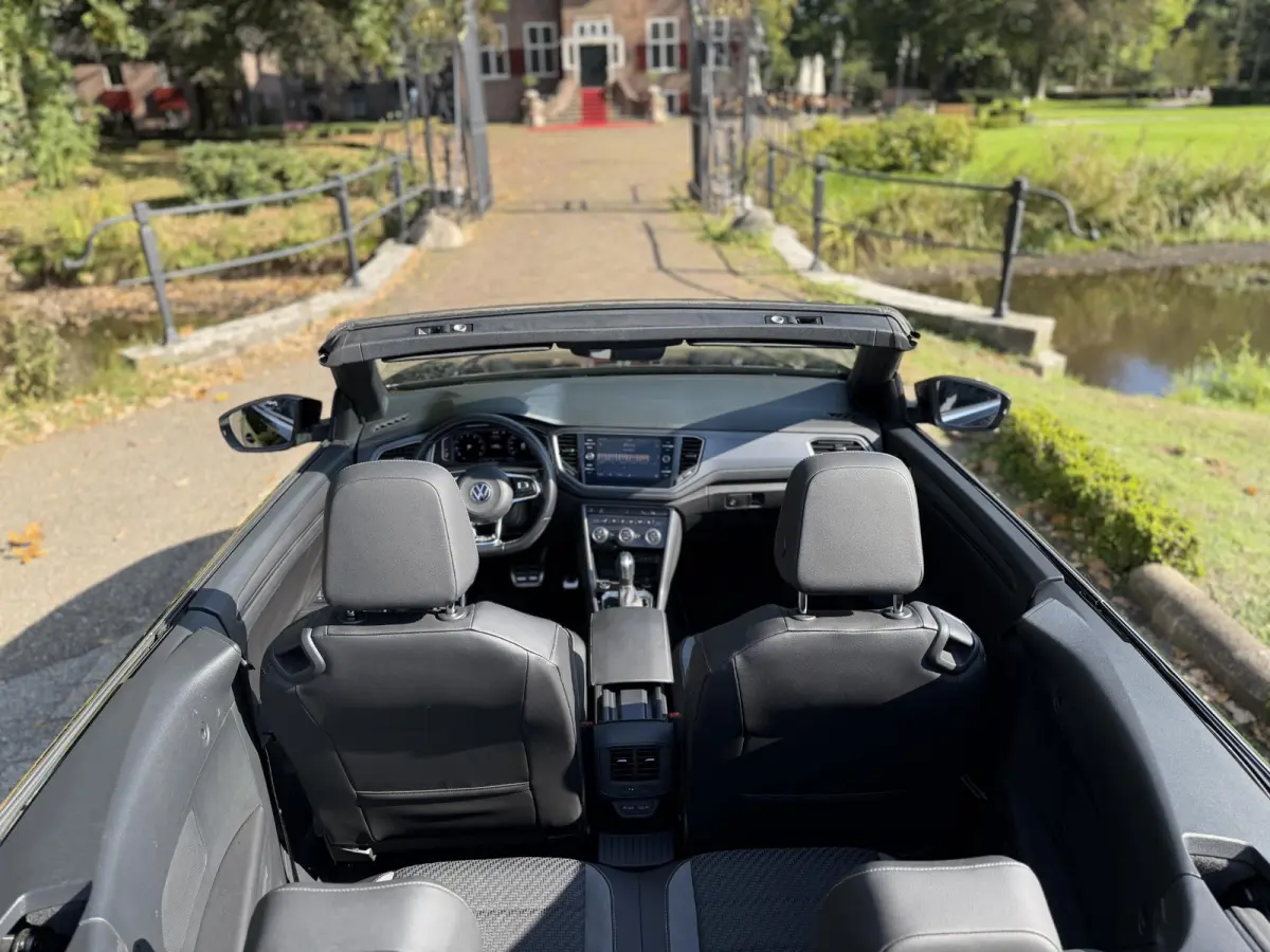 1.5 TSI R-Line | Camera | Keyless | Bliss | Virtual Cockpit |