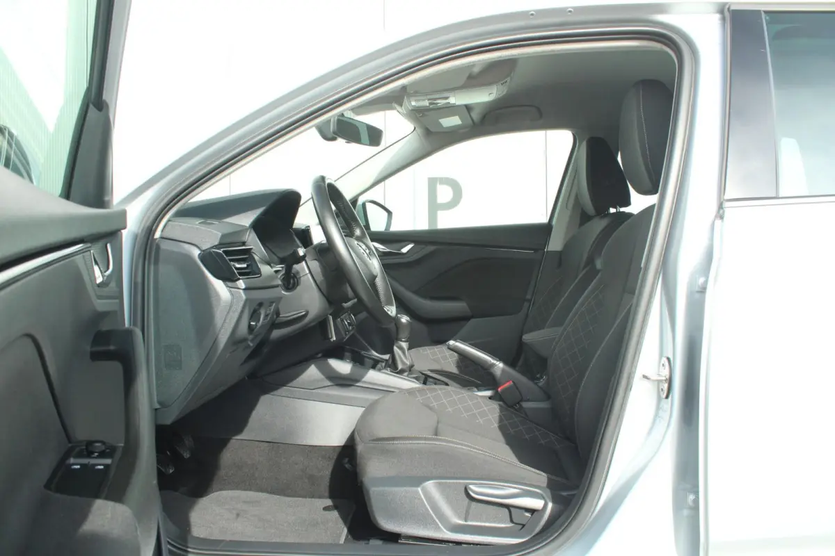 1.0 TSI 110pk Ambition | Cruise Control | Airco | Apple CarPlay / Android Auto | DAB+