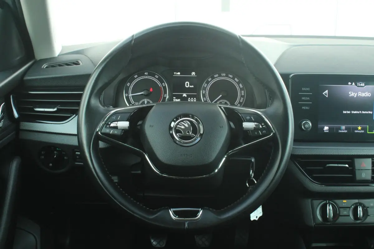 1.0 TSI 110pk Ambition | Cruise Control | Airco | Apple CarPlay / Android Auto | DAB+