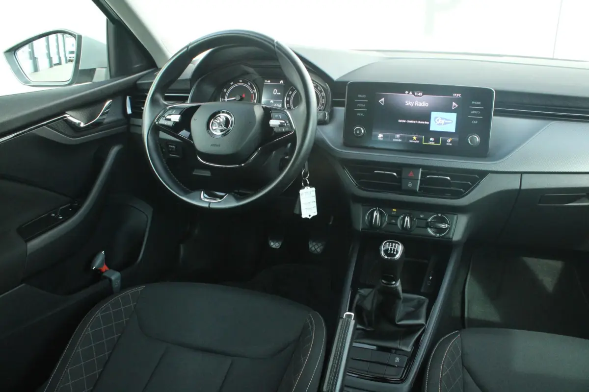 1.0 TSI 110pk Ambition | Cruise Control | Airco | Apple CarPlay / Android Auto | DAB+