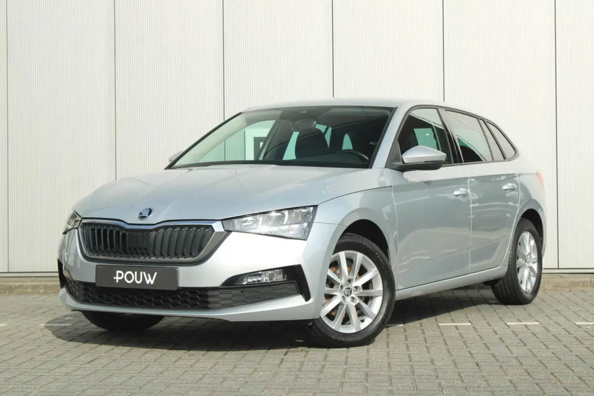 1.0 TSI 110pk Ambition | Cruise Control | Airco | Apple CarPlay / Android Auto | DAB+