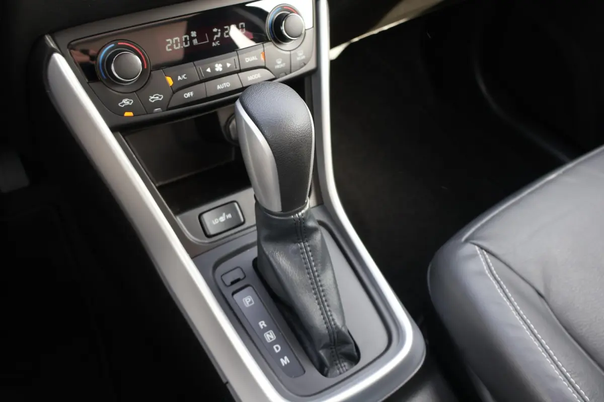 1.0 Boosterjet 112pk High Executive | Trekhaak | Leder | Camera | Panoramadak | Adaptive Cruise
