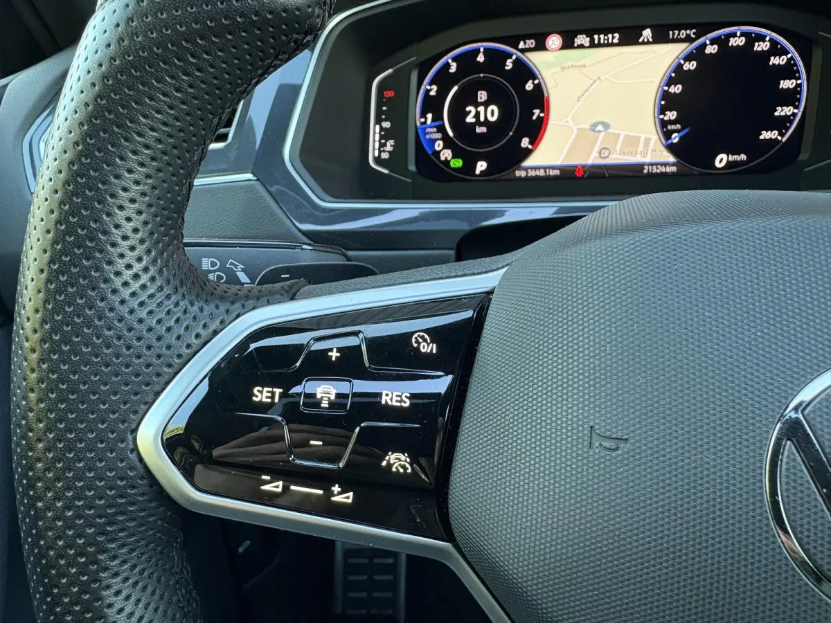 2.0 TSI 4Motion R-Line / Panorama