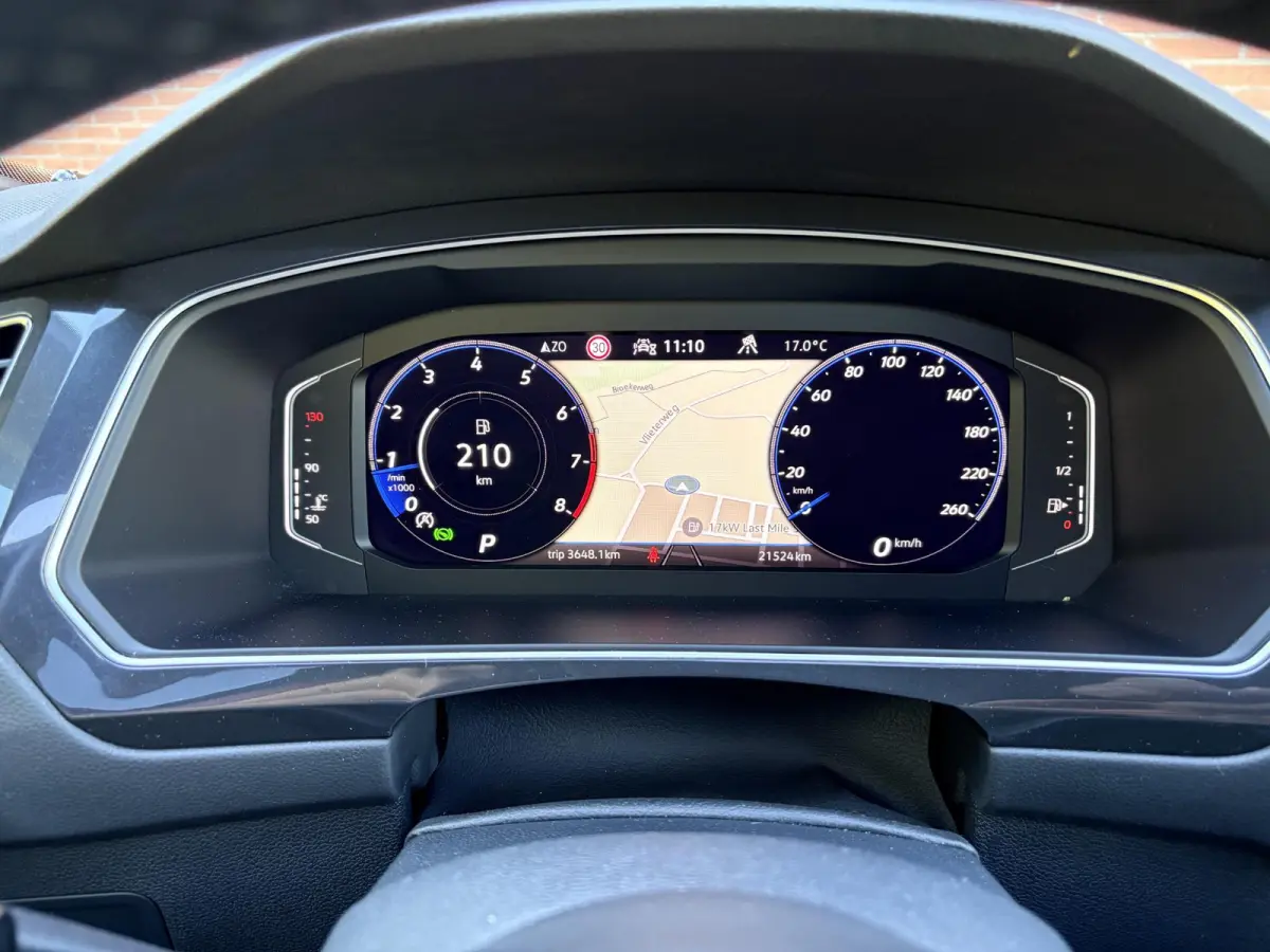 2.0 TSI 4Motion R-Line / Panorama