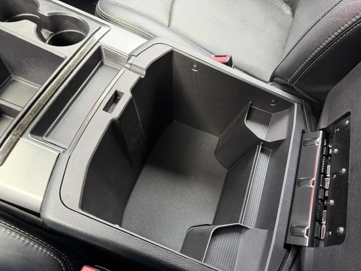 1500 5.7 V8 Quad Cab 6'4 | Panorama | Camera | Stoel ventilatie verwarming | Keyles | Elektrische stoelen |