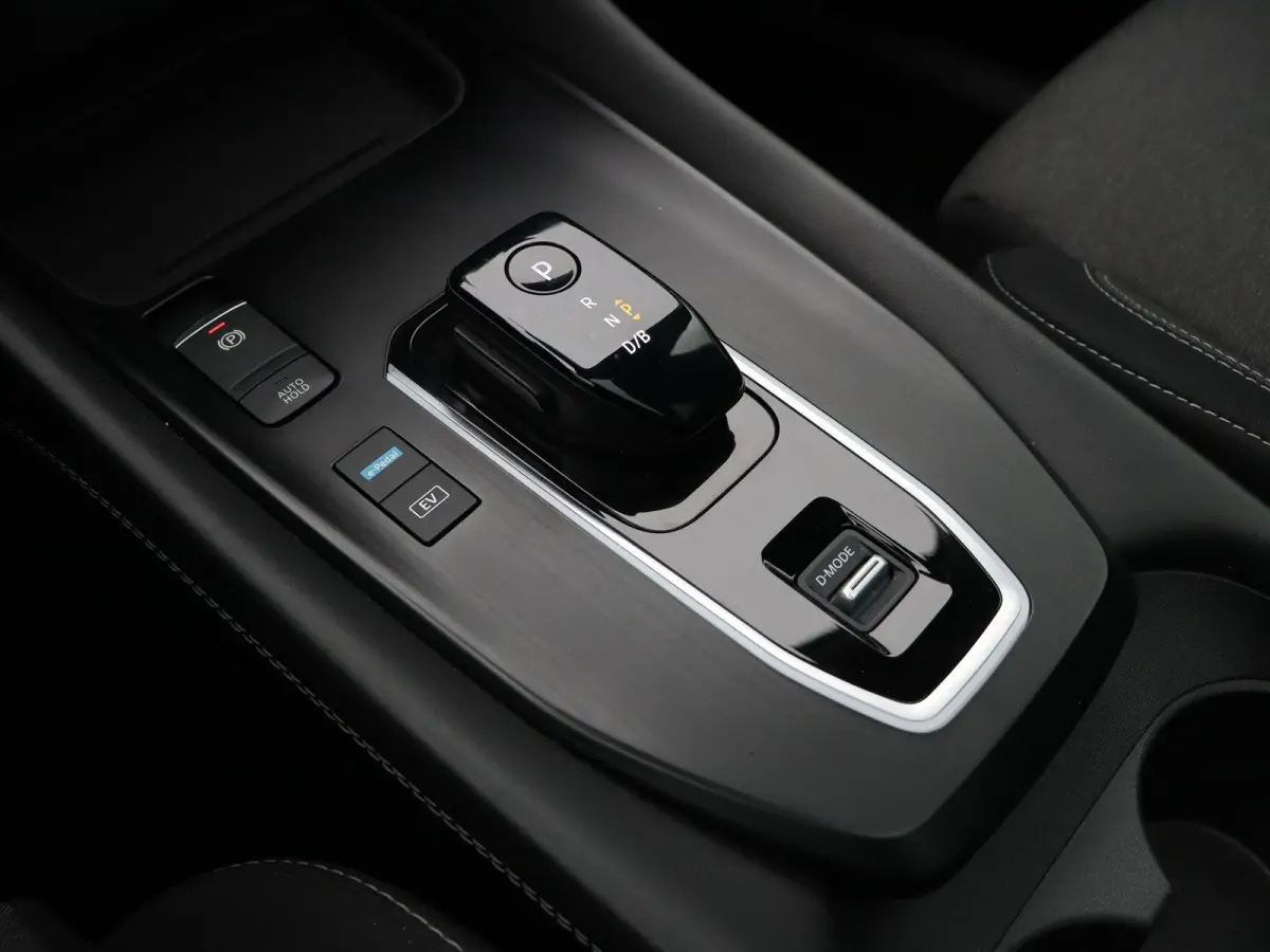 1.5 e-Power N-Connecta | Rondomzicht Camera | Climate control |  Adaptieve cruise control | Navigatie | Panoramadak | Automatisch groot licht | Dab-radio |