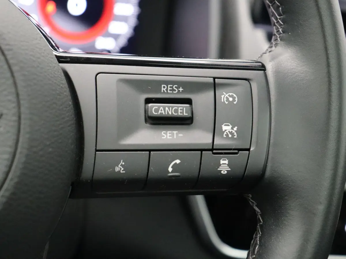 1.5 e-Power N-Connecta | Rondomzicht Camera | Climate control |  Adaptieve cruise control | Navigatie | Panoramadak | Automatisch groot licht | Dab-radio |
