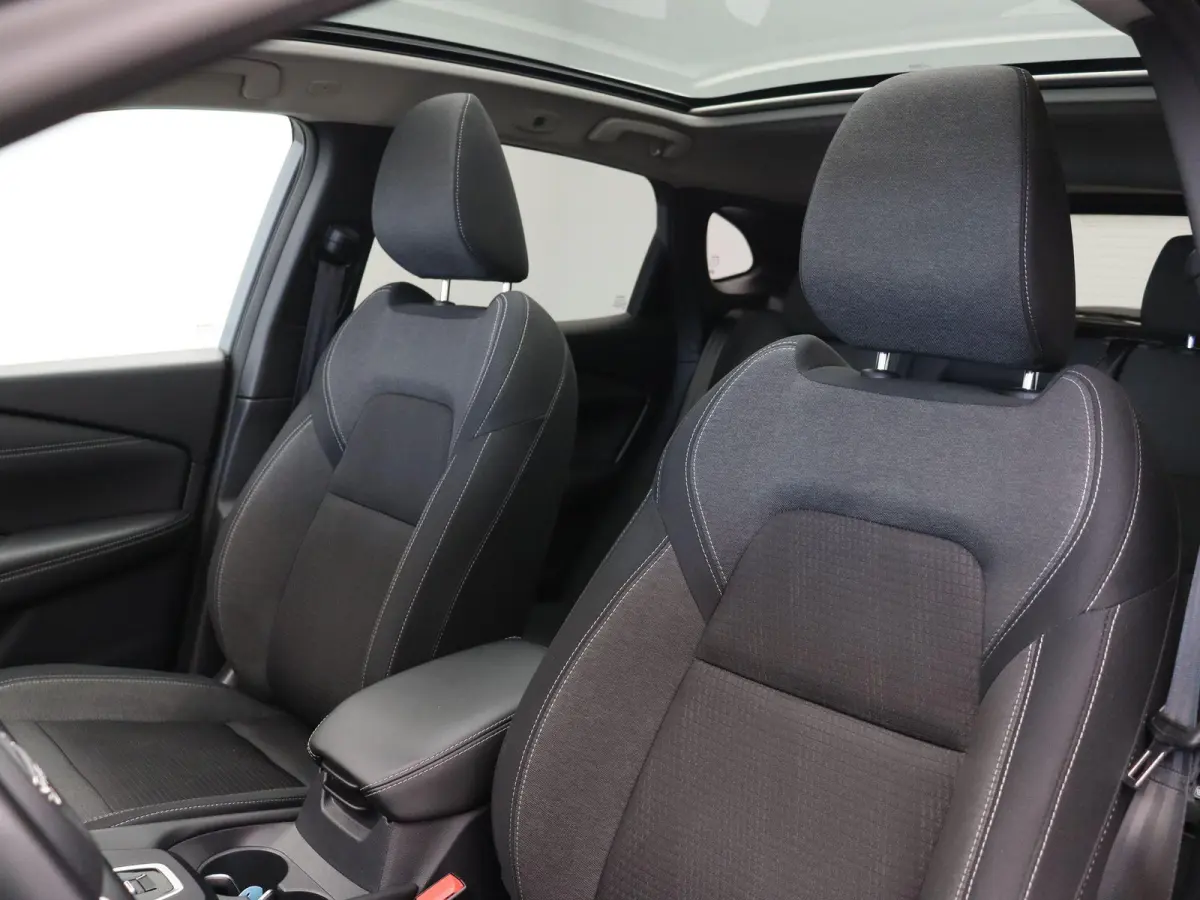 1.5 e-Power N-Connecta | Rondomzicht Camera | Climate control |  Adaptieve cruise control | Navigatie | Panoramadak | Automatisch groot licht | Dab-radio |