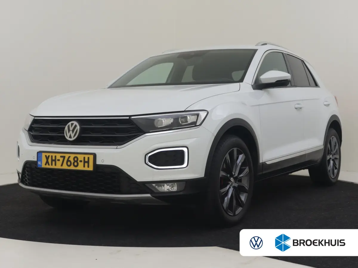 1.5 TSI Sport l LED l Climate contr | Cruise contr adapt | Rode Remklauwen l Apple carplay Android auto  l Parkeersensoren voor en achter l 18" l