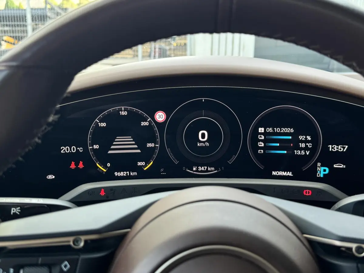 |Performance Battery Plus 93 kW|SOH 95%|Sport Chrono|Pano|Luchtvering|BOSE|HUD|Stoelventilatie|NL-auto