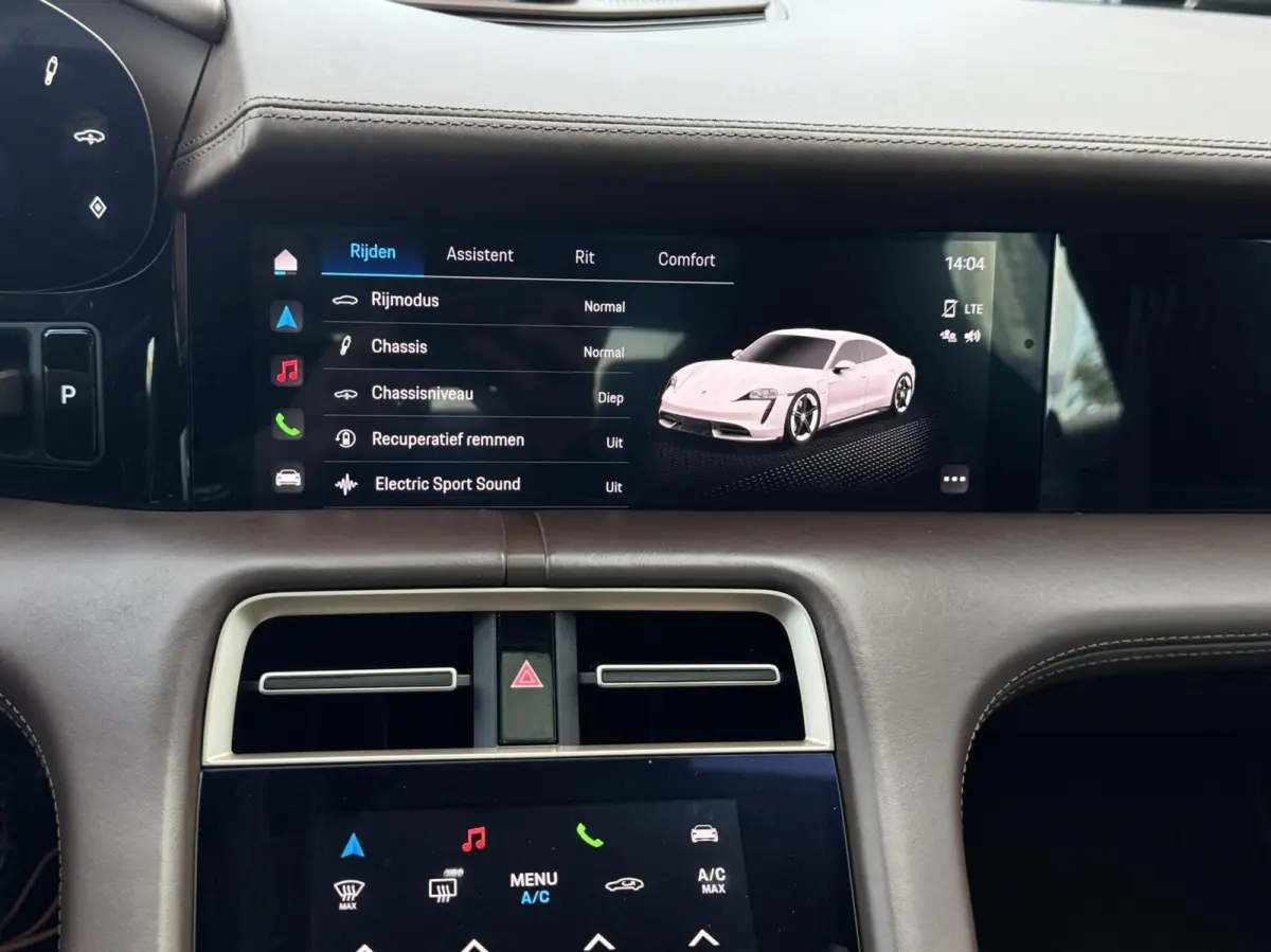 |Performance Battery Plus 93 kW|SOH 95%|Sport Chrono|Pano|Luchtvering|BOSE|HUD|Stoelventilatie|NL-auto