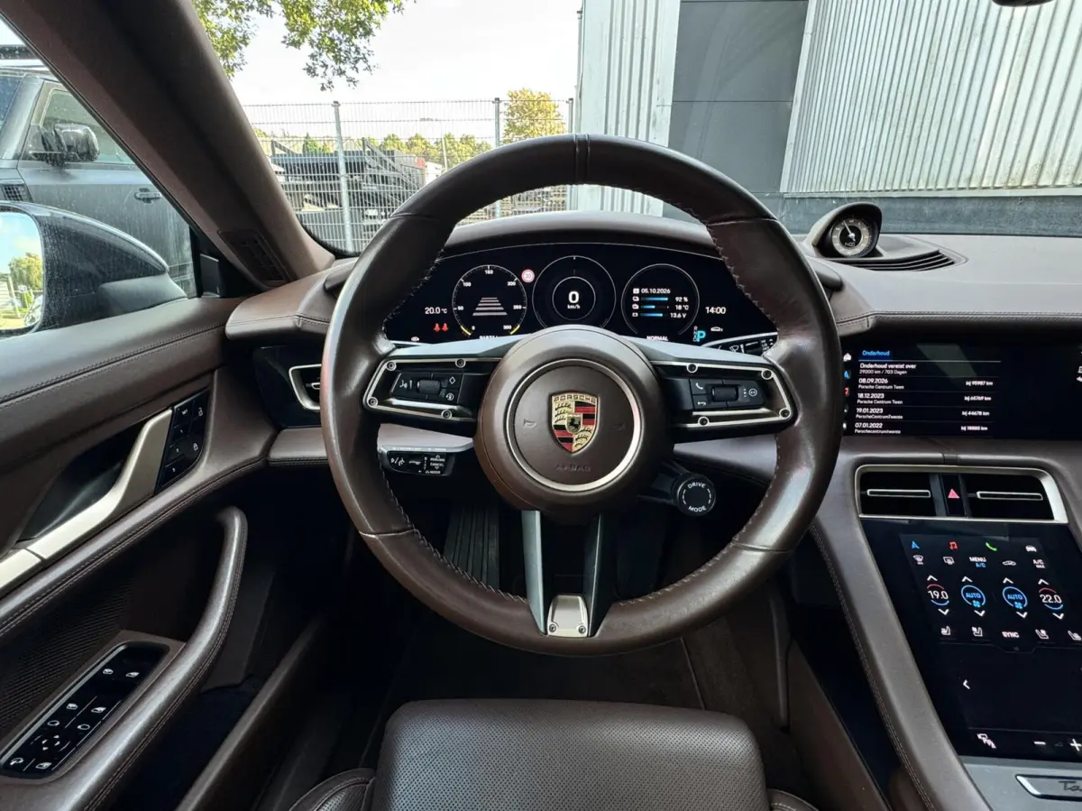 |Performance Battery Plus 93 kW|SOH 95%|Sport Chrono|Pano|Luchtvering|BOSE|HUD|Stoelventilatie|NL-auto