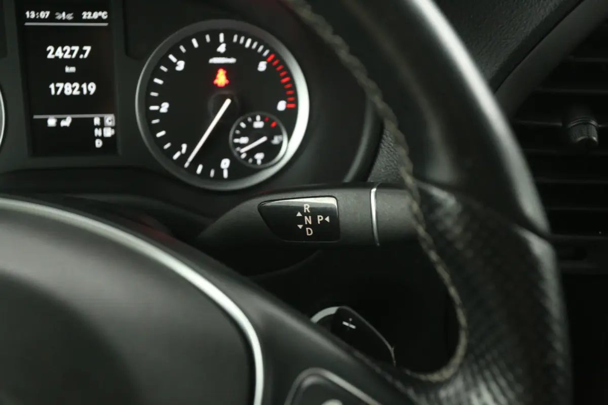 119 CDI | Marge | Automaat | Airco | Camera | Cruise | 3 Zits | Trekhaak | Carplay | Navi