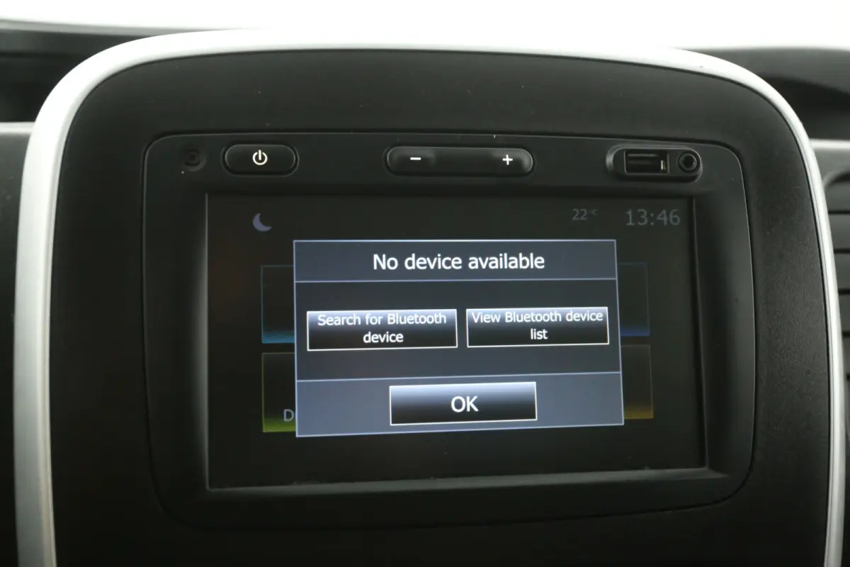 2.0 dCi 170PK L2H1 | Automaat | Airco | Cruise | Camera | Carplay | 3 Zits | Trekhaak | Navi | Parkeersens.