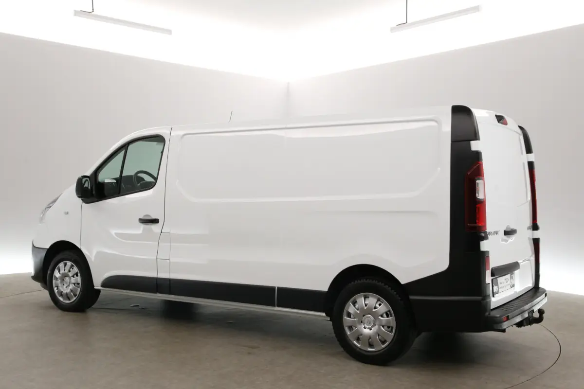 2.0 dCi 170PK L2H1 | Automaat | Airco | Cruise | Camera | Carplay | 3 Zits | Trekhaak | Navi | Parkeersens.