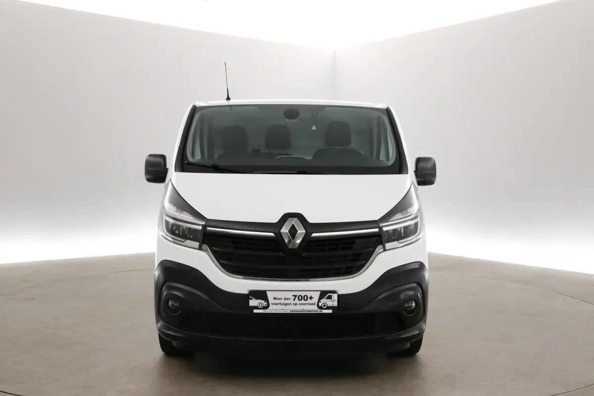 2.0 dCi 170PK L2H1 | Automaat | Airco | Cruise | Camera | Carplay | 3 Zits | Trekhaak | Navi | Parkeersens.