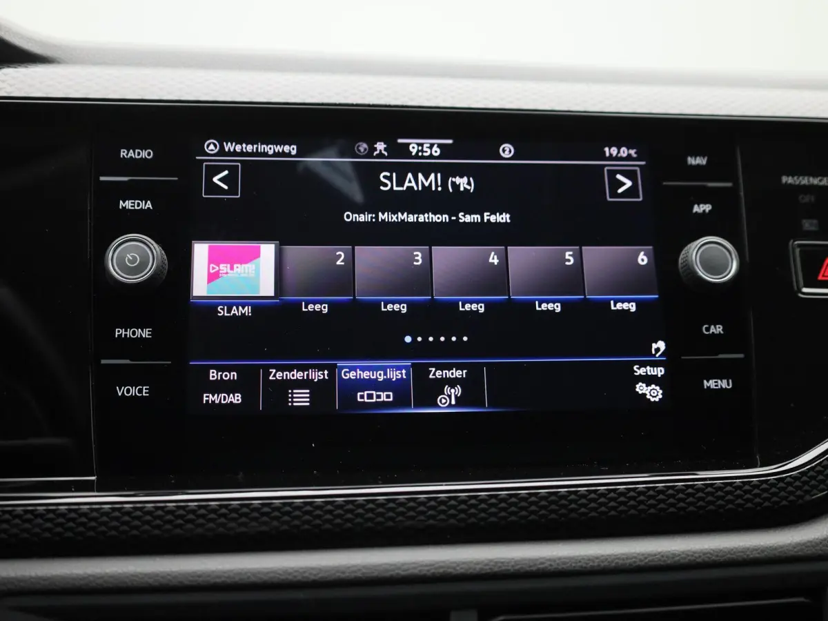 1.0 TSI Life | NAVIGATIE | DIGITAAL DASHBOARD | AIRCO | LMV | PARKEERSENSOREN | APPLE CARPLAY / ANDROID AUTO |