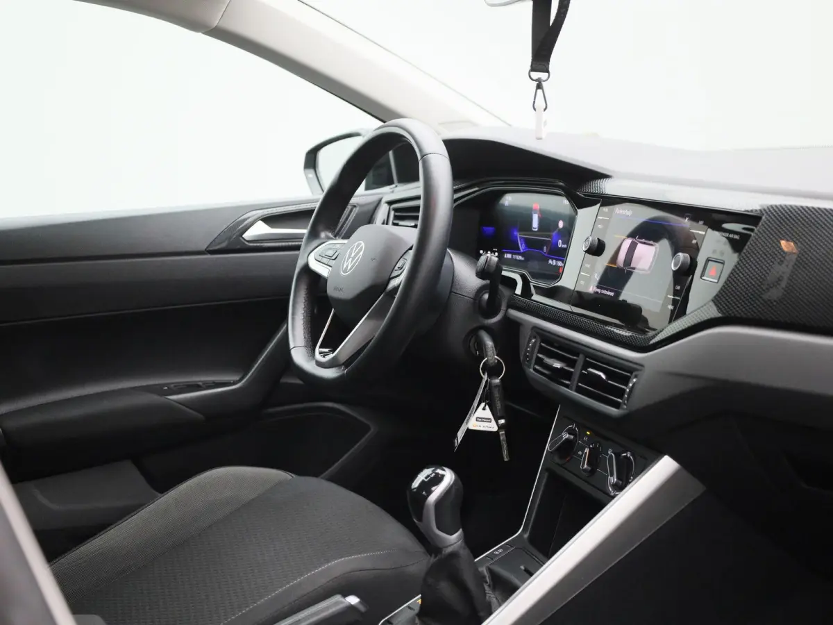 1.0 TSI Life | NAVIGATIE | DIGITAAL DASHBOARD | AIRCO | LMV | PARKEERSENSOREN | APPLE CARPLAY / ANDROID AUTO |