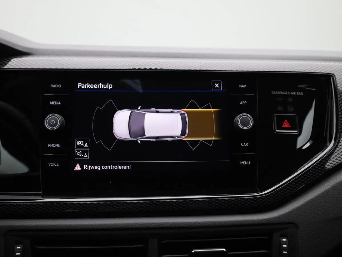 1.0 TSI Life | NAVIGATIE | DIGITAAL DASHBOARD | AIRCO | LMV | PARKEERSENSOREN | APPLE CARPLAY / ANDROID AUTO |