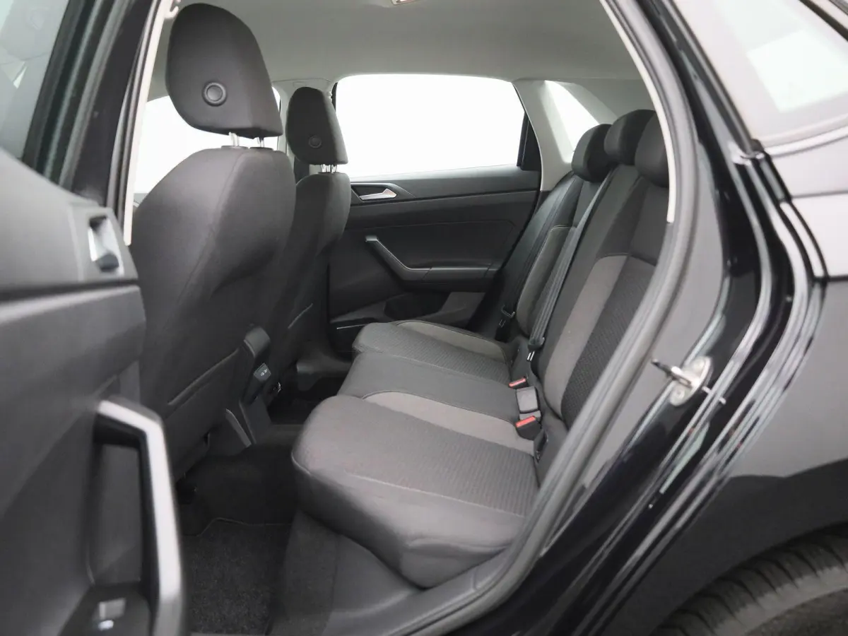 1.0 TSI Life | NAVIGATIE | DIGITAAL DASHBOARD | AIRCO | LMV | PARKEERSENSOREN | APPLE CARPLAY / ANDROID AUTO |