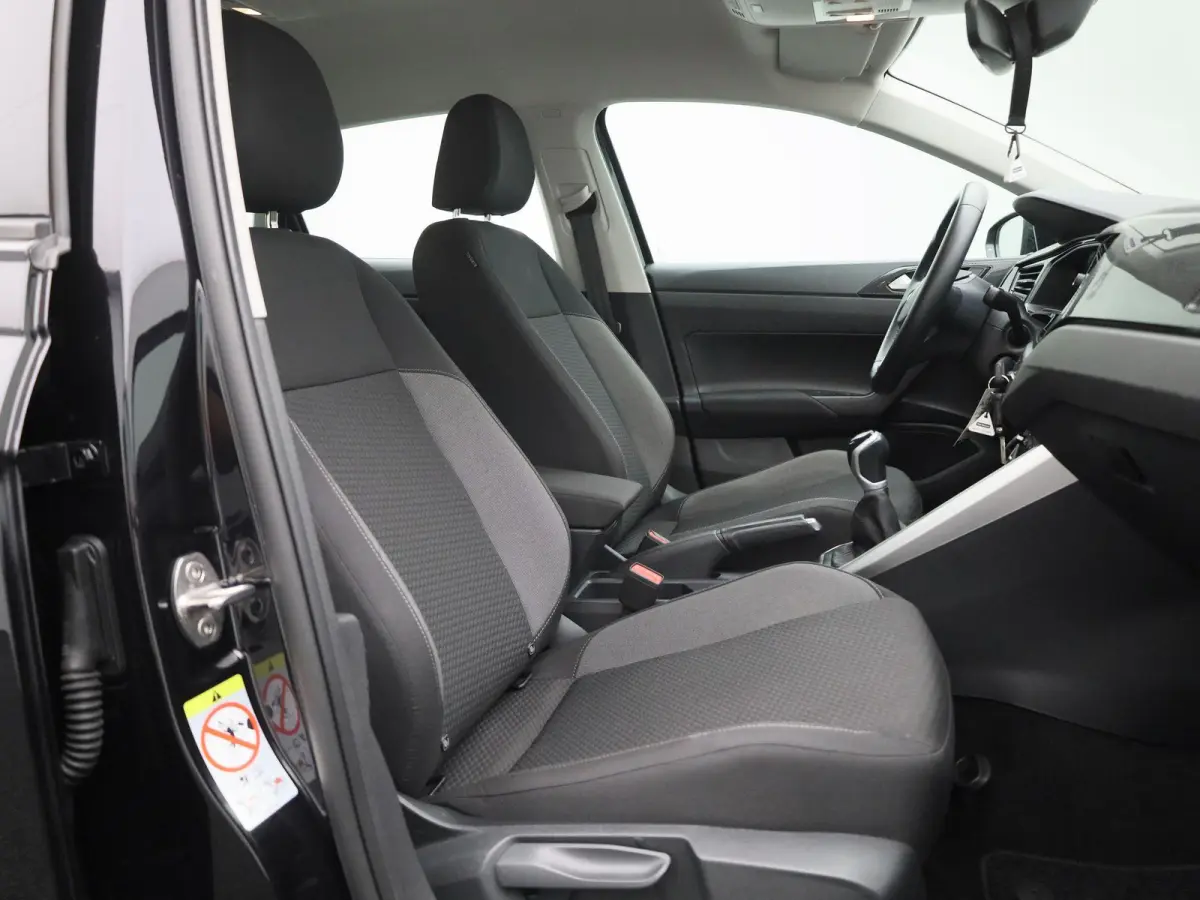 1.0 TSI Life | NAVIGATIE | DIGITAAL DASHBOARD | AIRCO | LMV | PARKEERSENSOREN | APPLE CARPLAY / ANDROID AUTO |