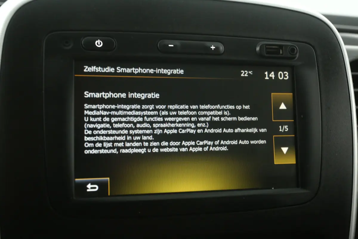 2.0 dCi L2H1 | Airco | Cruise | Camera | Carplay | 3 Zits | Trekhaak | Navi | Parkeersens.
