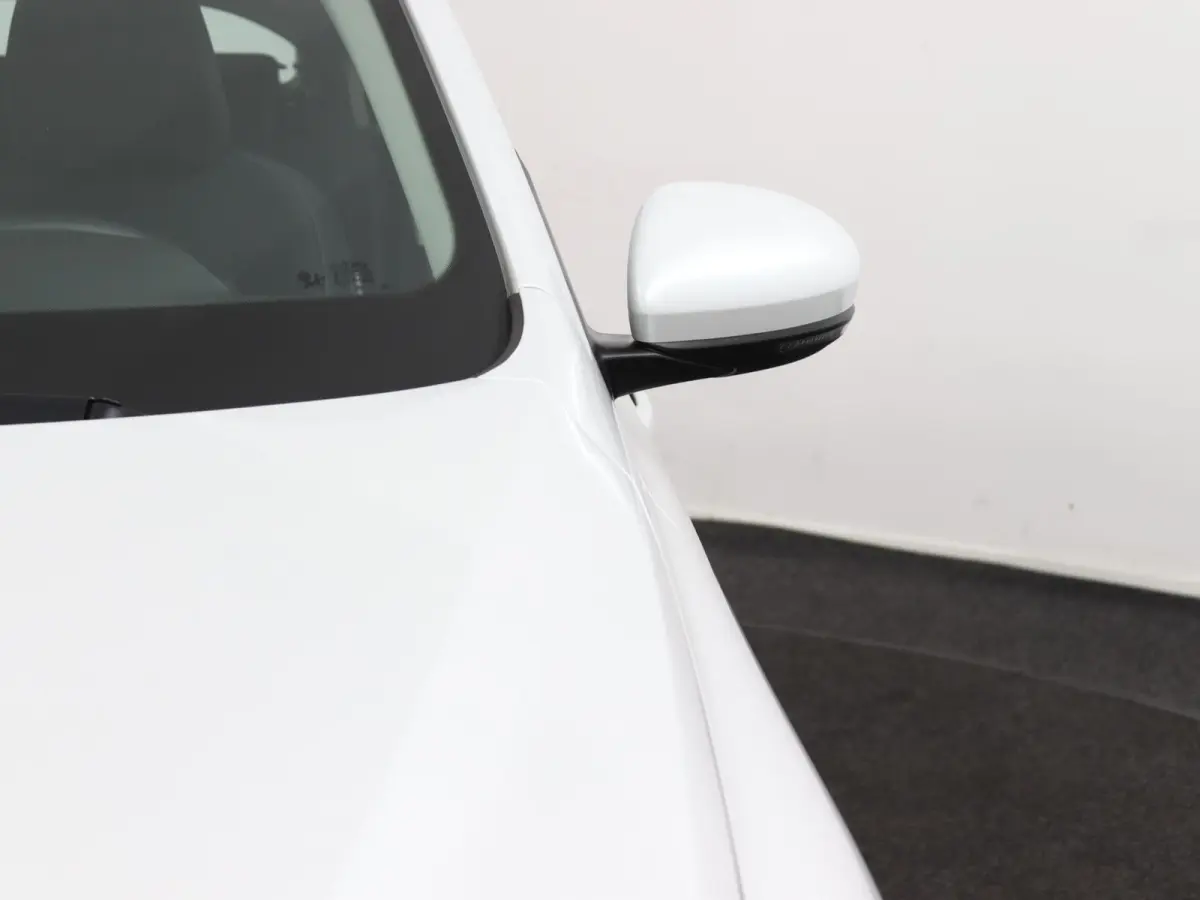 evolution E-Tech full hybrid 145 | Navigatie | Achteruitrijcamera |