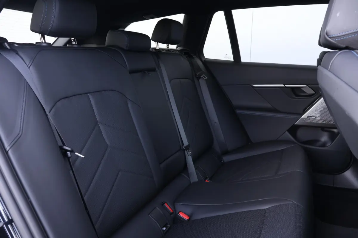 eDrive40 M Sport Edition 84 kWh | SoH 99% | M-Sport Pakket | Trekhaak | Leder | Elektr. Stoelen | Stoelverwarming | Head-Up | Harman Kardon | Active Cruise |