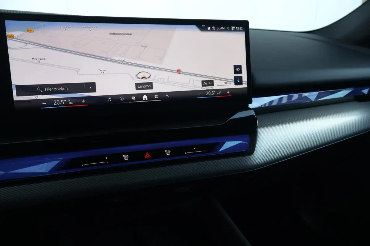 eDrive40 M Sport Edition 84 kWh | SoH 99% | M-Sport Pakket | Trekhaak | Leder | Elektr. Stoelen | Stoelverwarming | Head-Up | Harman Kardon | Active Cruise |