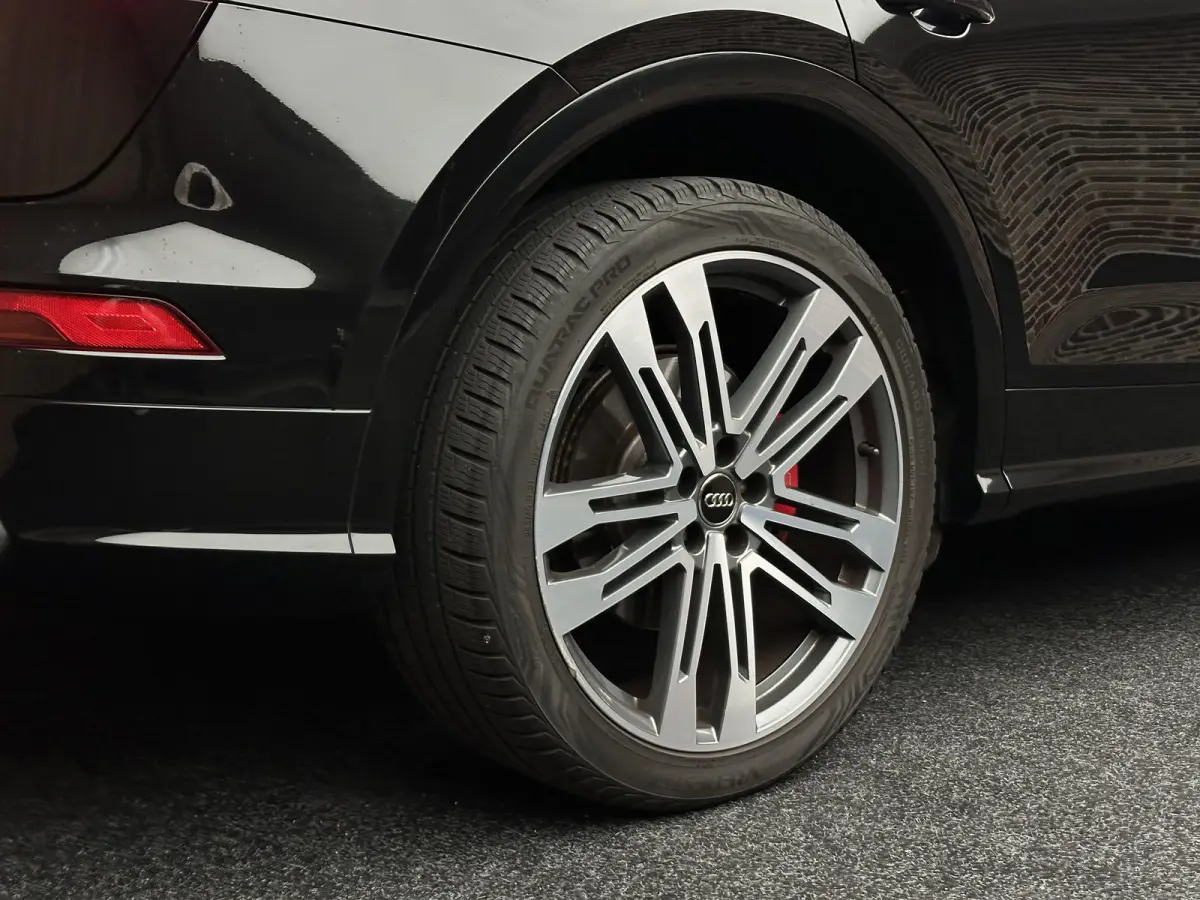 SQ5 3.0 TFSI quattro Pro Line | B&O| Dak| Luchtvering| Standkachel|