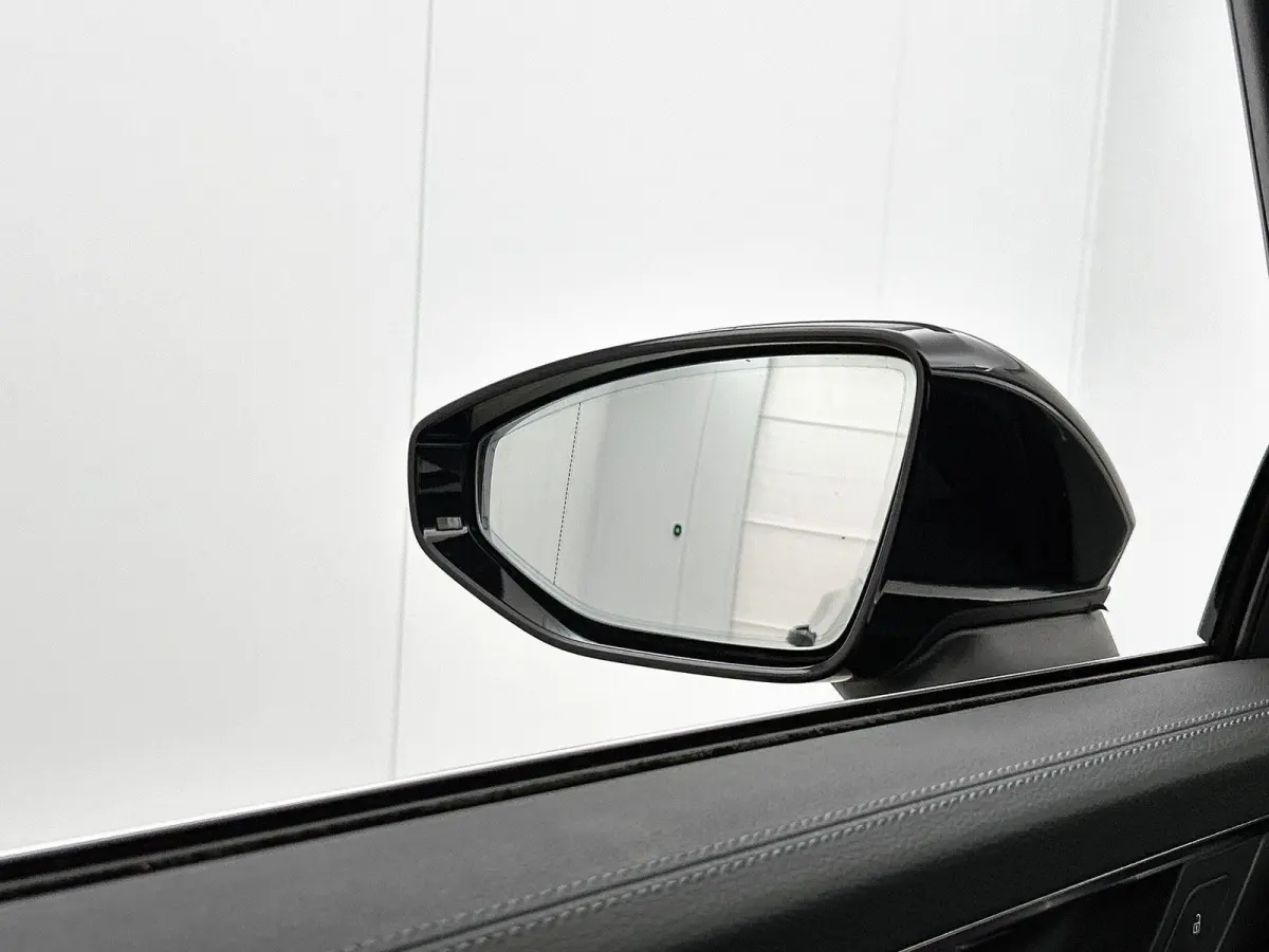 45 TFSI S Edition | APPLE CARPLAY | ANDROID AUTO | S-LINE | ACHTERUITRIJCAMERA | PARKEERSENSOREN | ELEKTRISCHE ACHTERKLEP | NAVIGATIE | ELEKTRISCHE STOELEN | MEMORY | CRUISE CONTROL | DIGITA