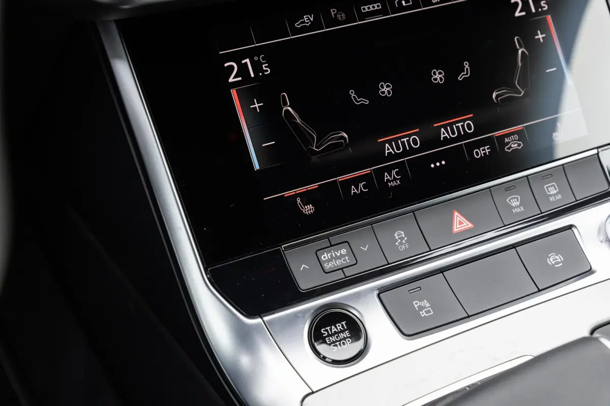 55 TFSIe 367pk quattro S edition Competition | Adaptief Onderstel | Panoramadak | Head-up Display | Trekhaak