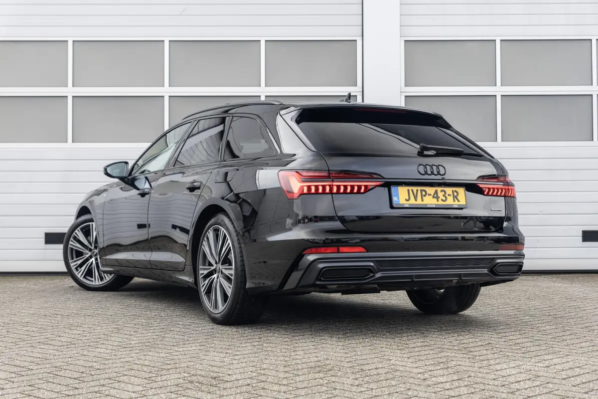 55 TFSIe 367pk quattro S edition Competition | Adaptief Onderstel | Panoramadak | Head-up Display | Trekhaak