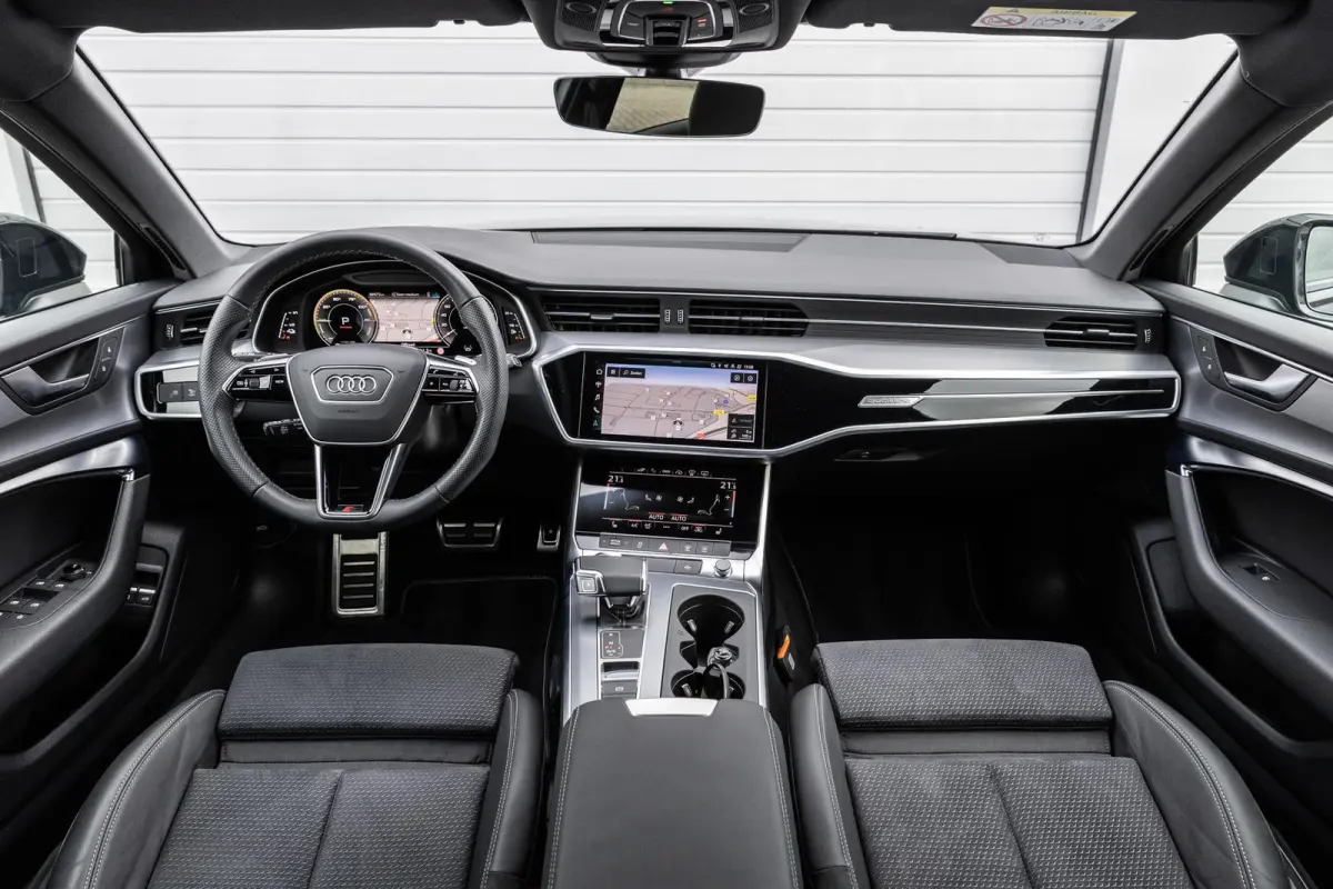 55 TFSIe 367pk quattro S edition Competition | Adaptief Onderstel | Panoramadak | Head-up Display | Trekhaak
