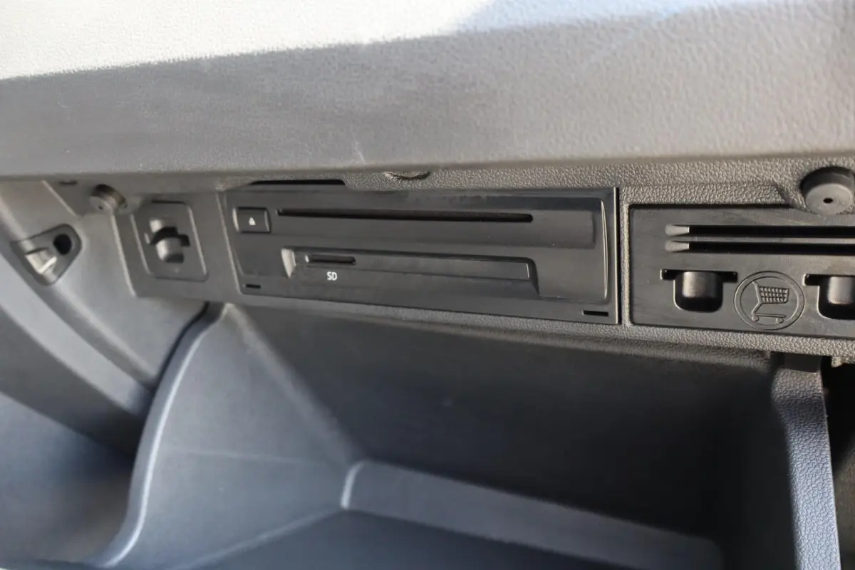 1.0 TSI 95pk Comfortline | R-line exterieur | LMV | Adaptieve cruisecontrol