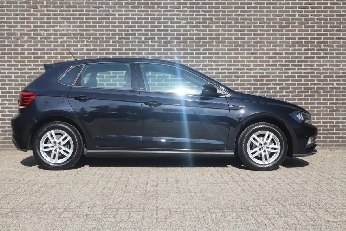 1.0 TSI 95pk Comfortline | R-line exterieur | LMV | Adaptieve cruisecontrol