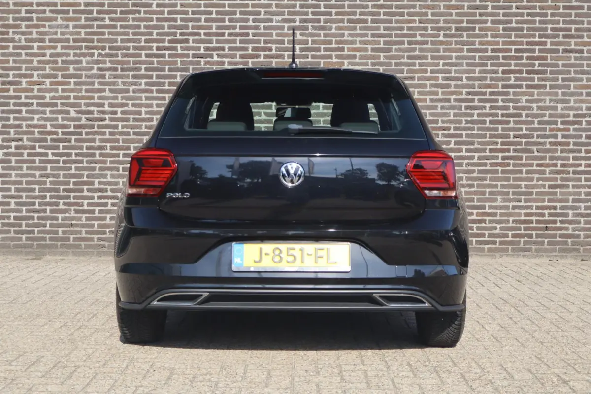 1.0 TSI 95pk Comfortline | R-line exterieur | LMV | Adaptieve cruisecontrol