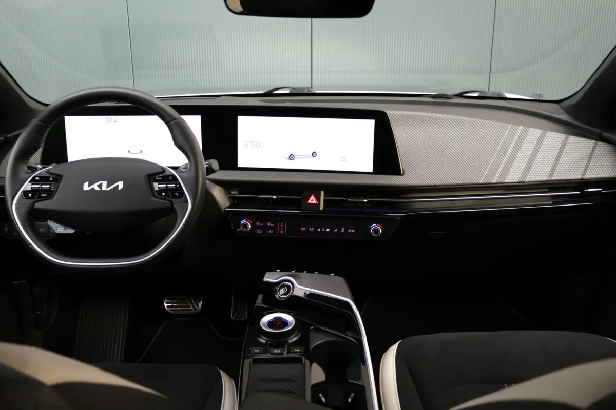 GT-Line 77.4 kWh 100% soh! | | Head-up | Pano | 360 Camera | Stoelverwarming V+A | Stoelventilatie | Adaptive Cruise | Elektrische achterklep