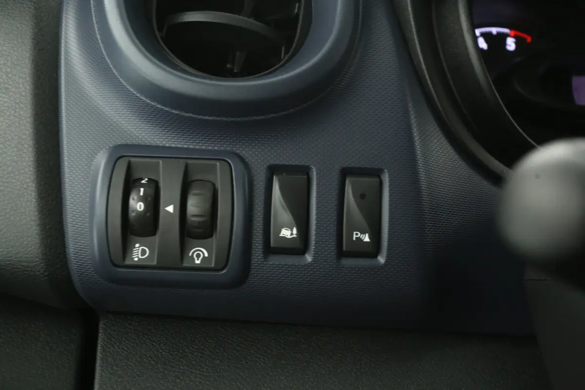1.6 CDTI L1H1 | Airco | Cruise | 3 Zits | Navi | Parkeersens. | Trekhaak | Imperiaal