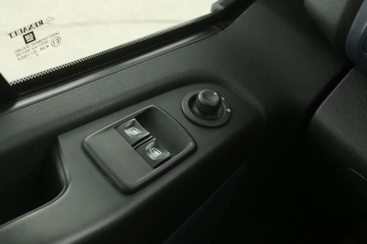 1.6 CDTI L1H1 | Airco | Cruise | 3 Zits | Navi | Parkeersens. | Trekhaak | Imperiaal