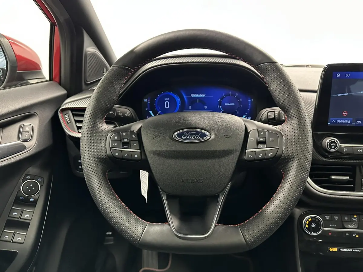 1.0 EcoBoost ST-Line X First Edition PANORAMADAK